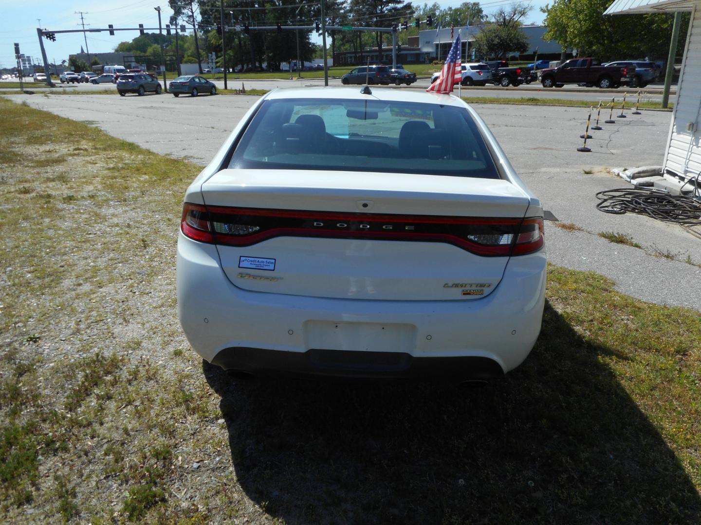 2013 White Dodge Dart LIMITED (1C3CDFCH1DD) with an 1.4L L4 DOHC 16V TURBO engine, located at 2553 Airline Blvd, Portsmouth, VA, 23701, (757) 488-8331, 36.813889, -76.357597 - ***VEHICLE TERMS*** Down Payment: $999 Weekly Payment: $95 APR: 23.9% Repayment Terms: 42 Months *** CALL ELIZABETH SMITH - DIRECTOR OF MARKETING @ 757-488-8331 TO SCHEDULE YOUR APPOINTMENT TODAY AND GET PRE-APPROVED RIGHT OVER THE PHONE*** - Photo#6